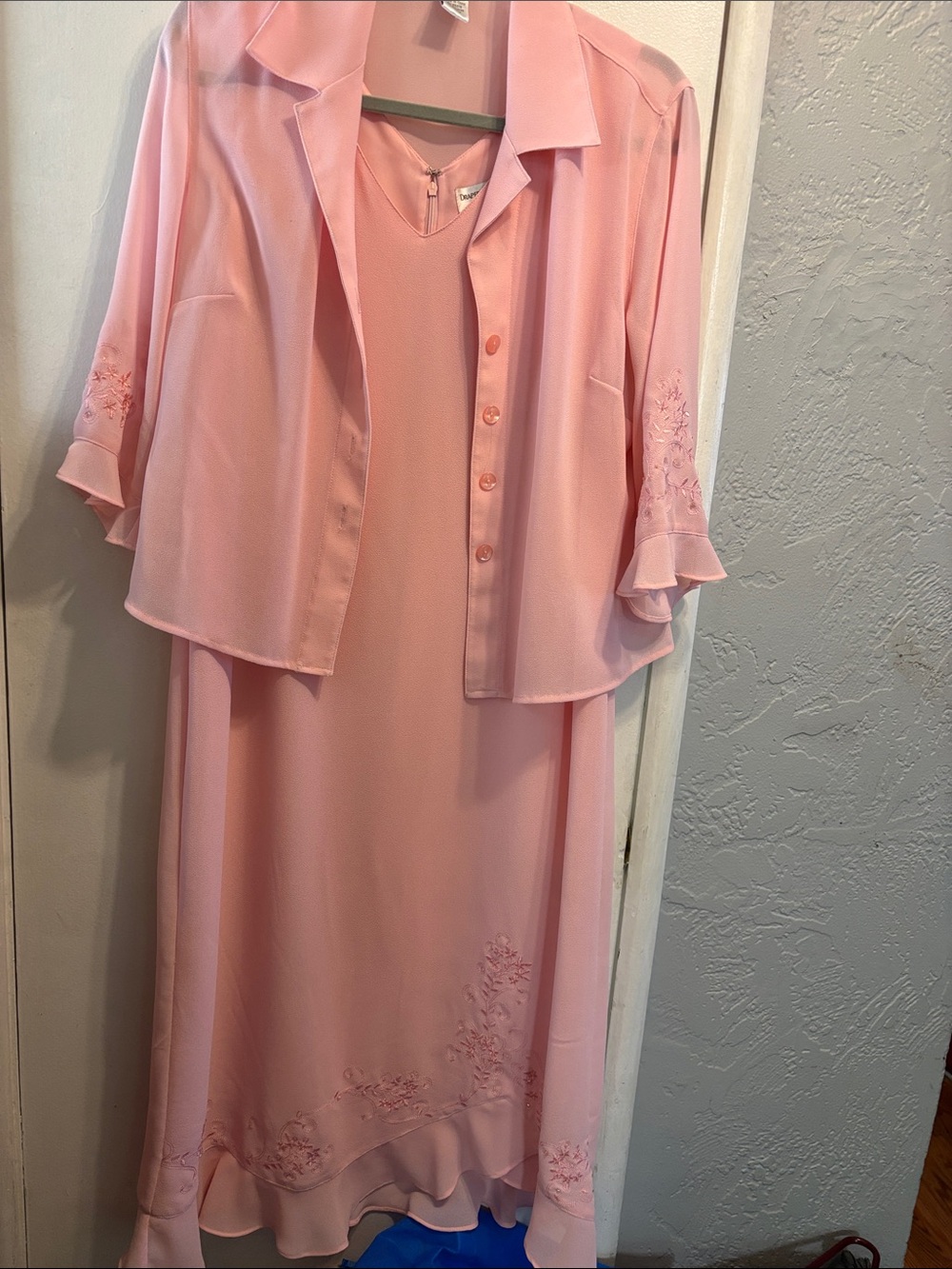 Elegant Pink Women's Skirt Set - Lightweight Layered Design